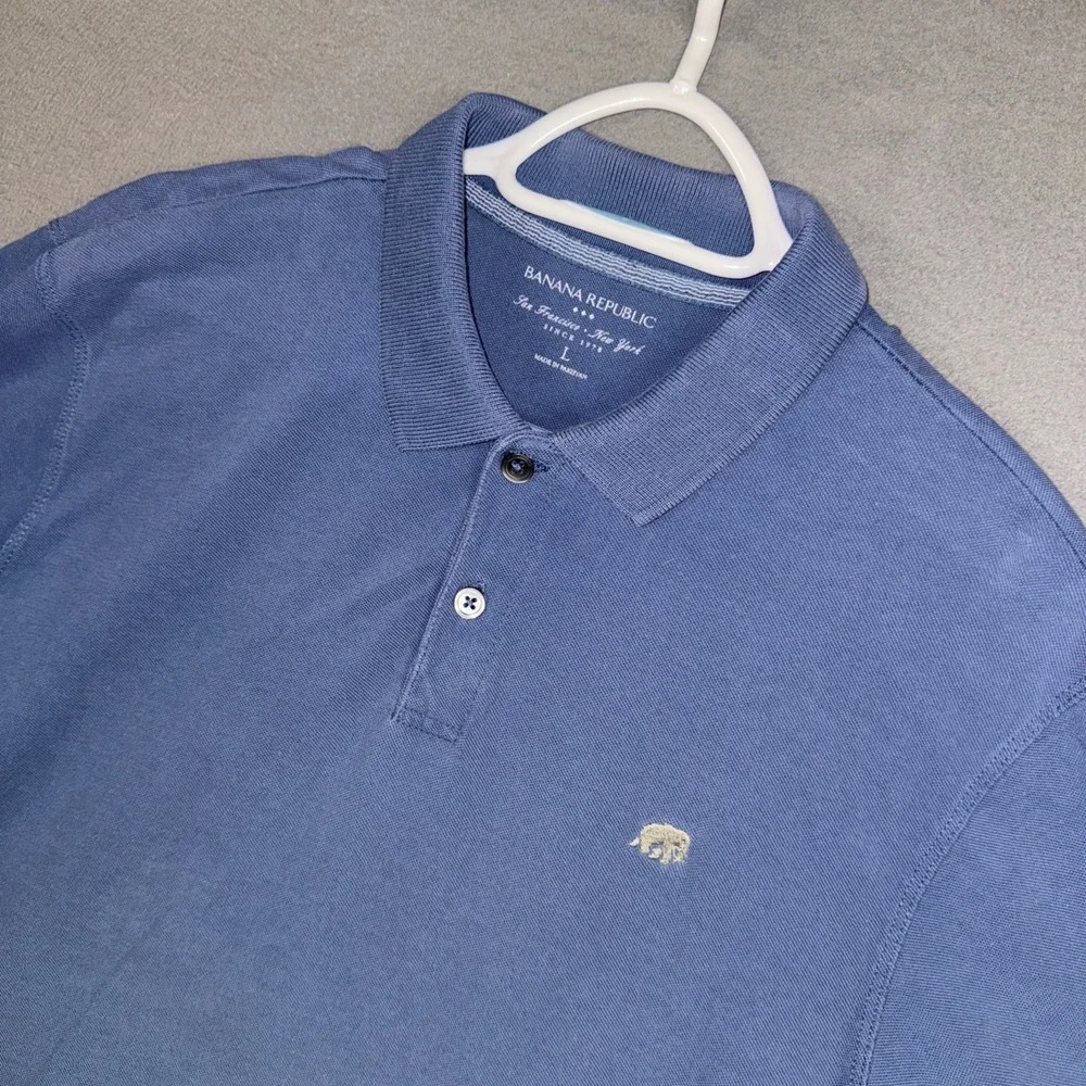 Banana Republic Polo Shirt Mens Large Blue Stretch Pique Cotton Elephant Logo